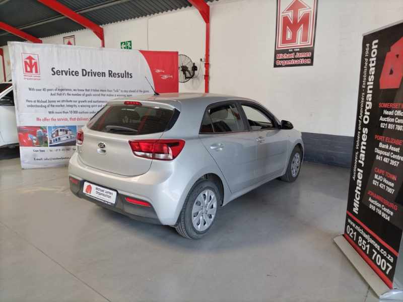 2017 KIA RIO 1.2 thumbnail 5