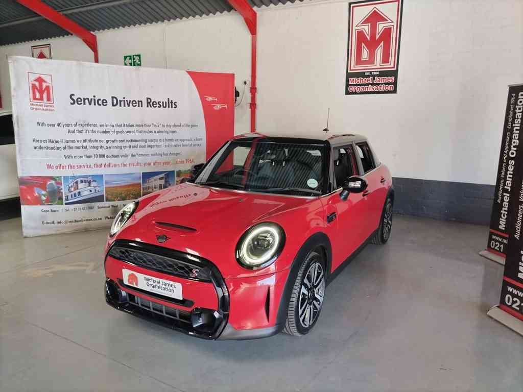 2023 MINI COOPER S