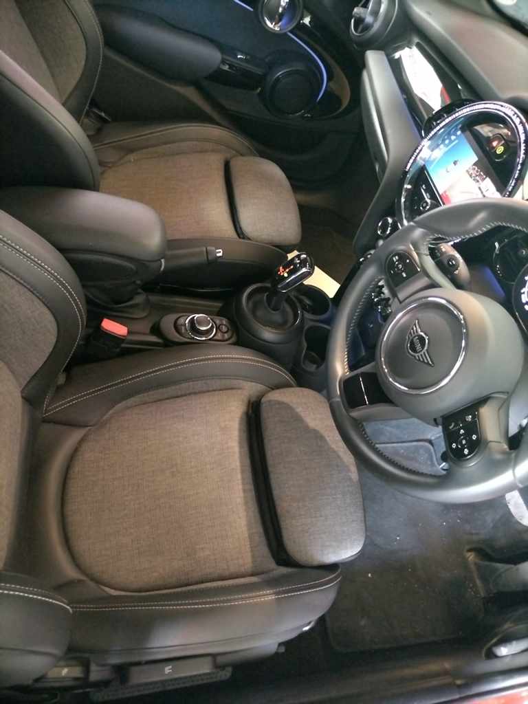 2023 MINI COOPER S thumbnail 8