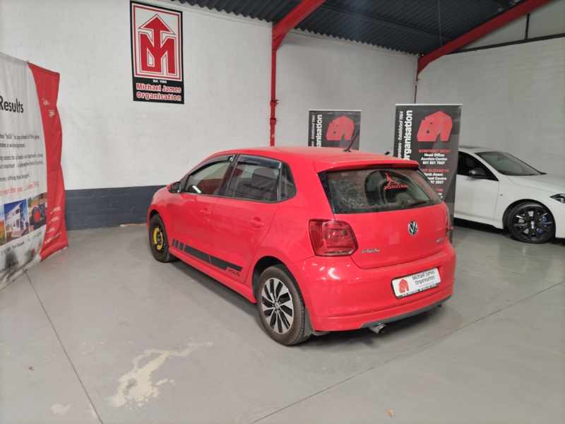 2016 VOLKSWAGEN POLO VIVO thumbnail 6