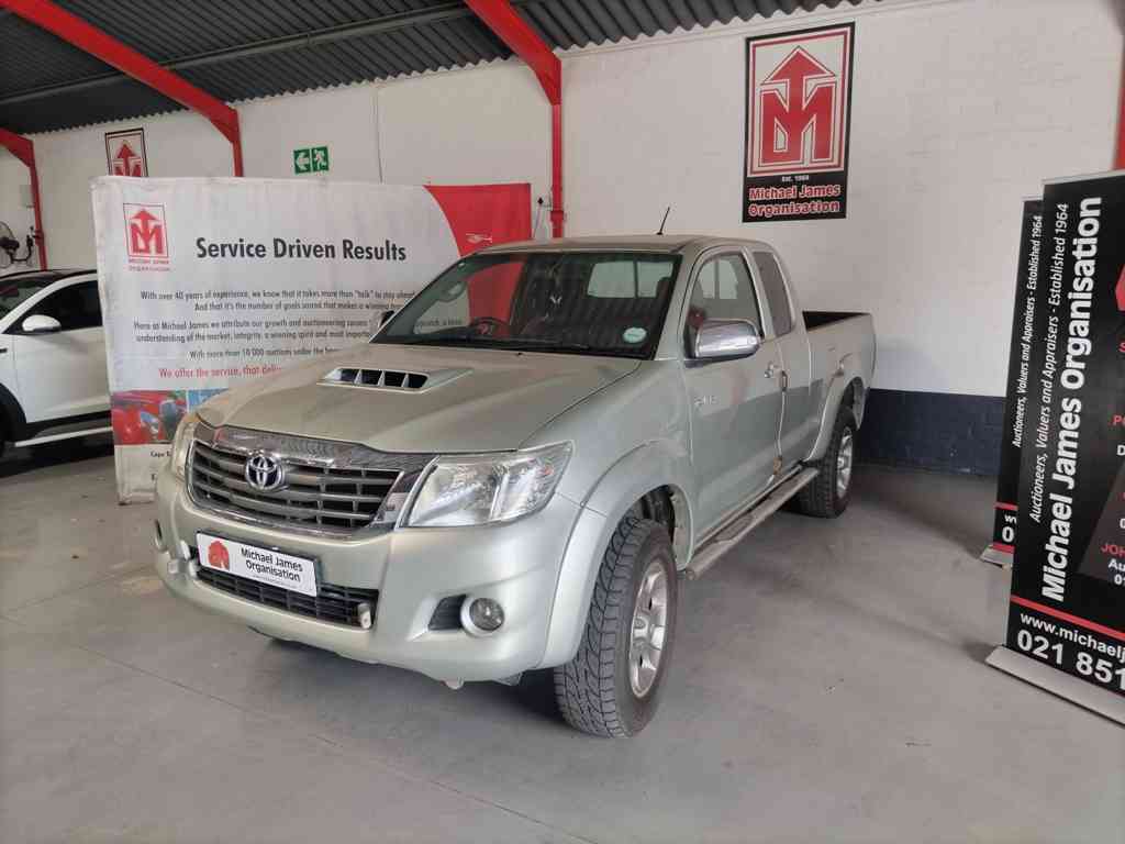 2014 TOYOTA HILUX 3.0