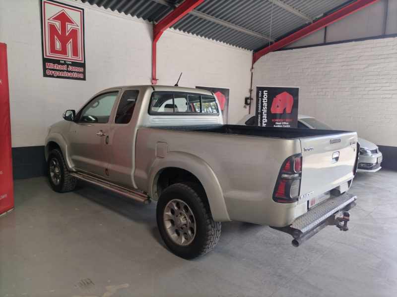 2014 TOYOTA HILUX 3.0 thumbnail 6