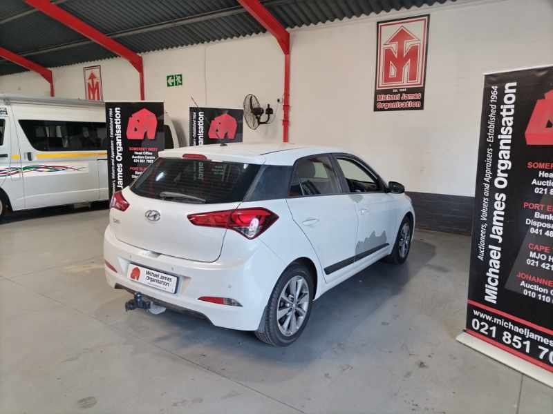2015 HYUNDAI i20 1.4 thumbnail 5