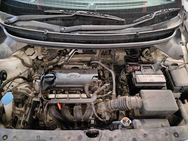 2015 HYUNDAI i20 1.4 thumbnail 11