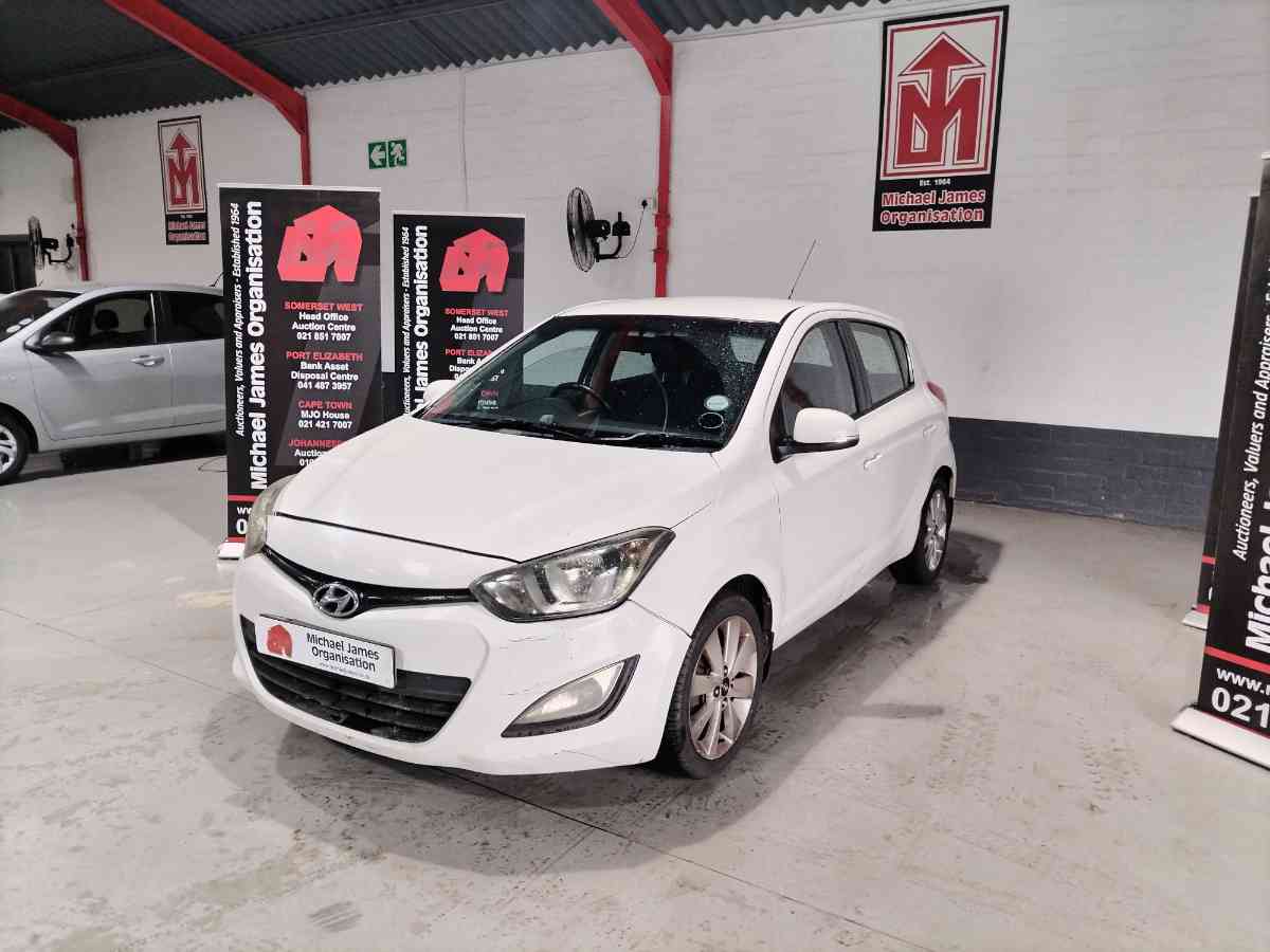 2013 HYUNDAI i20 1.4