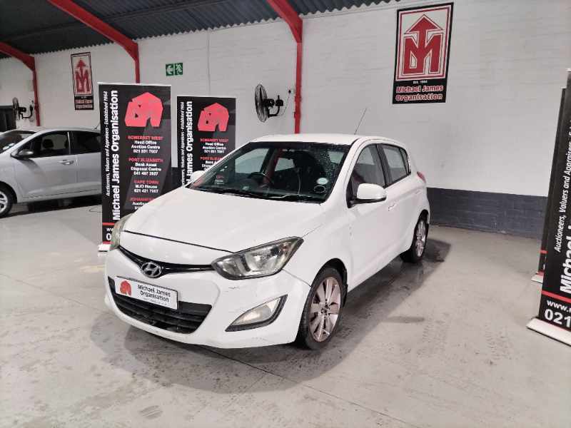 2013 HYUNDAI i20 1.4 thumbnail 2