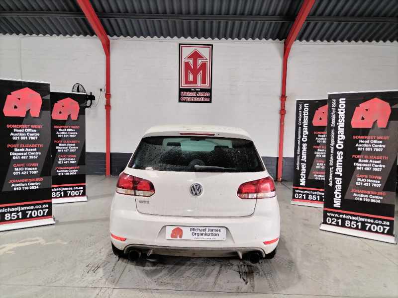 2012 VOLKSWAGEN GOLF VI GTI thumbnail 5