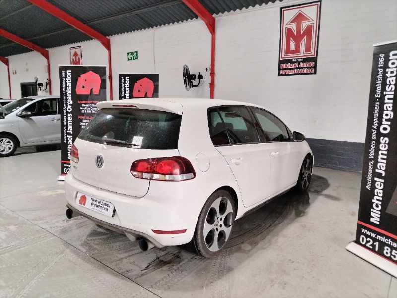 2012 VOLKSWAGEN GOLF VI GTI thumbnail 6