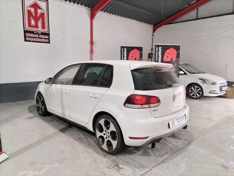 2012 VOLKSWAGEN GOLF VI GTI thumbnail 7