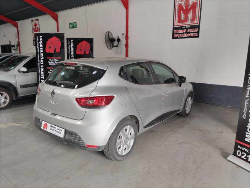 2016 RENAULT CLIO IV 900T thumbnail 5
