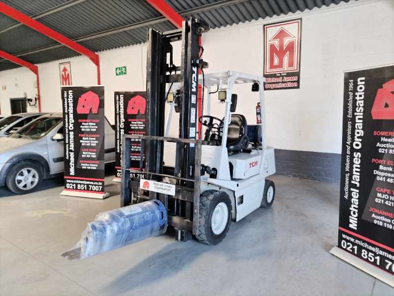 25 TCM GAS FORKLIFT thumbnail 2