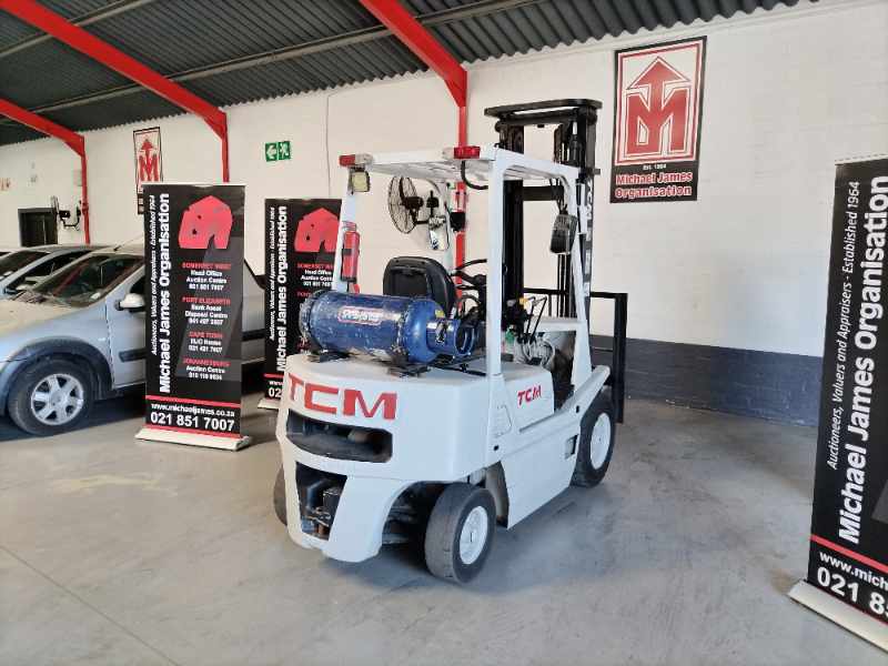 25 TCM GAS FORKLIFT thumbnail 5