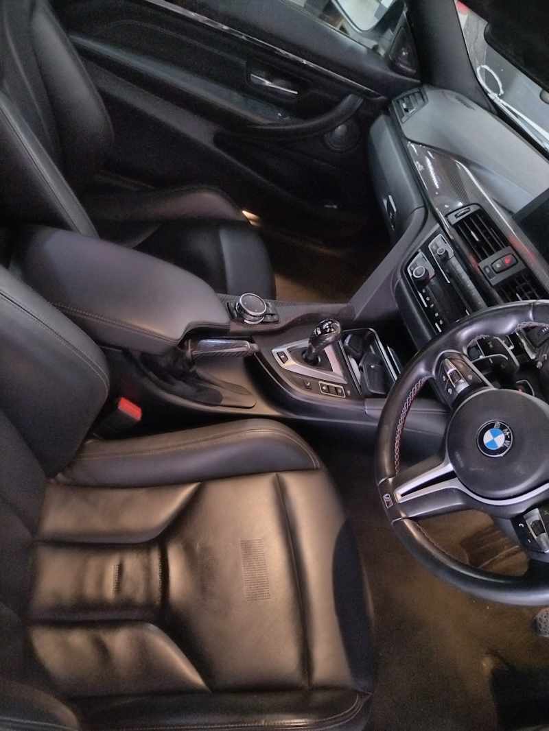 2015 BMW M4 COUPE thumbnail 8