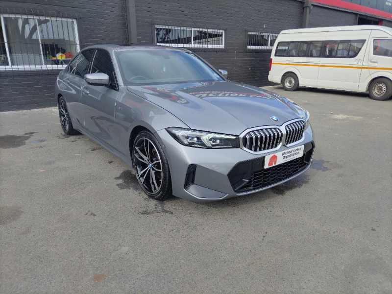 2023 BMW 320i M SPORT thumbnail 3