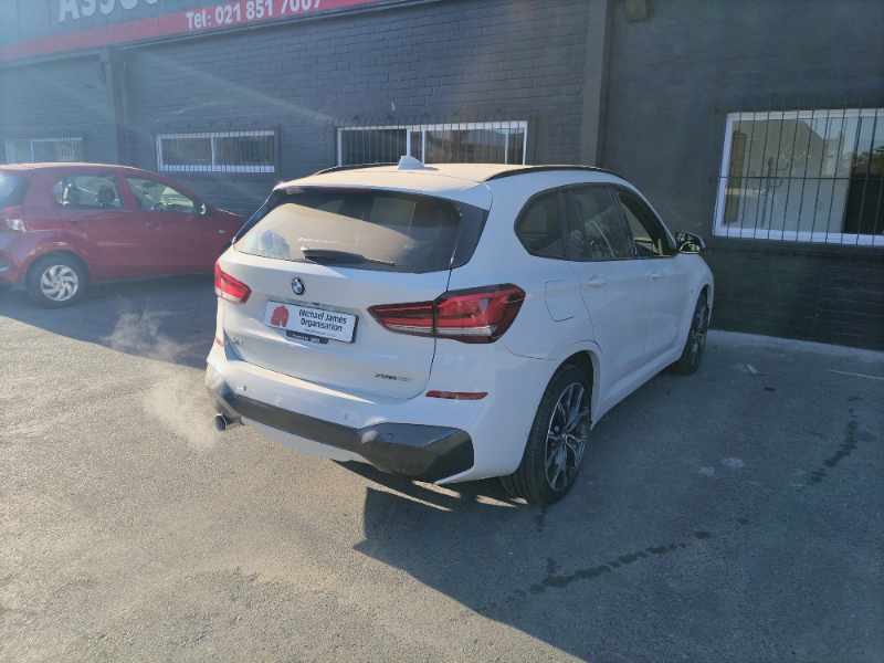 2022 BMW X1 sDRIVE18i M SPORT thumbnail 5
