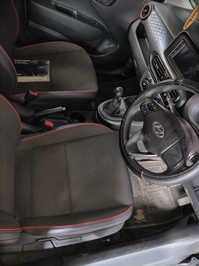 2021 HYUNDAI GRAND i10 1.0 thumbnail 9