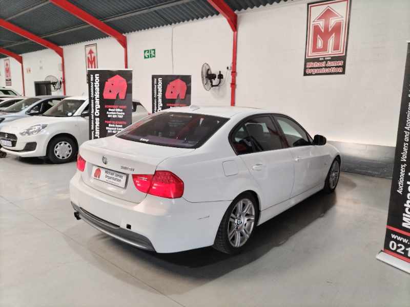 2009 BMW 323i SPORT thumbnail 5