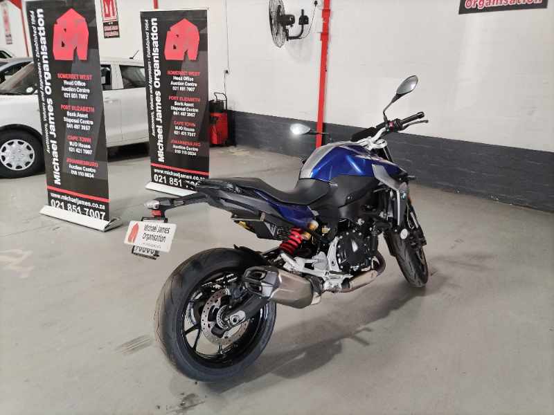 2021 BMW F900 R thumbnail 5