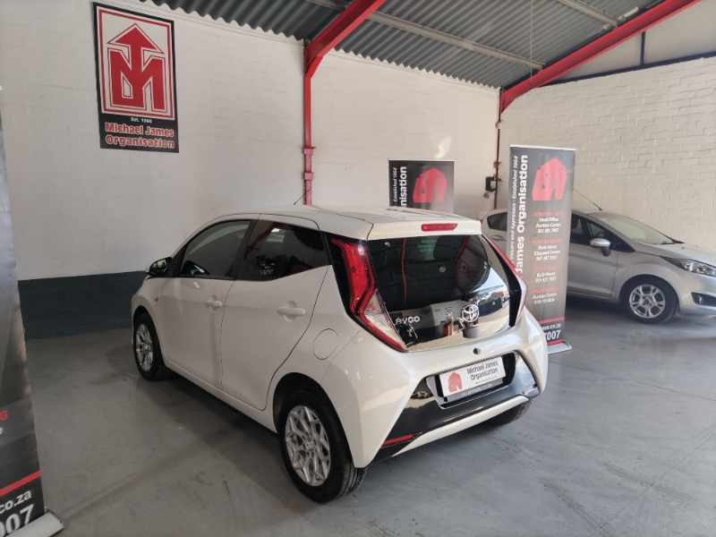 2019 TOYOTA AYGO 1.0 thumbnail 6