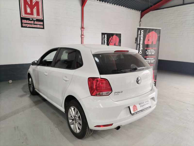 2024 VOLKSWAGEN POLO VIVO 1.4 thumbnail 6