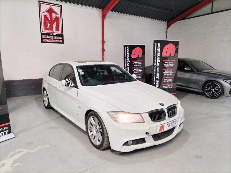 2009 BMW 323i SPORT thumbnail 3