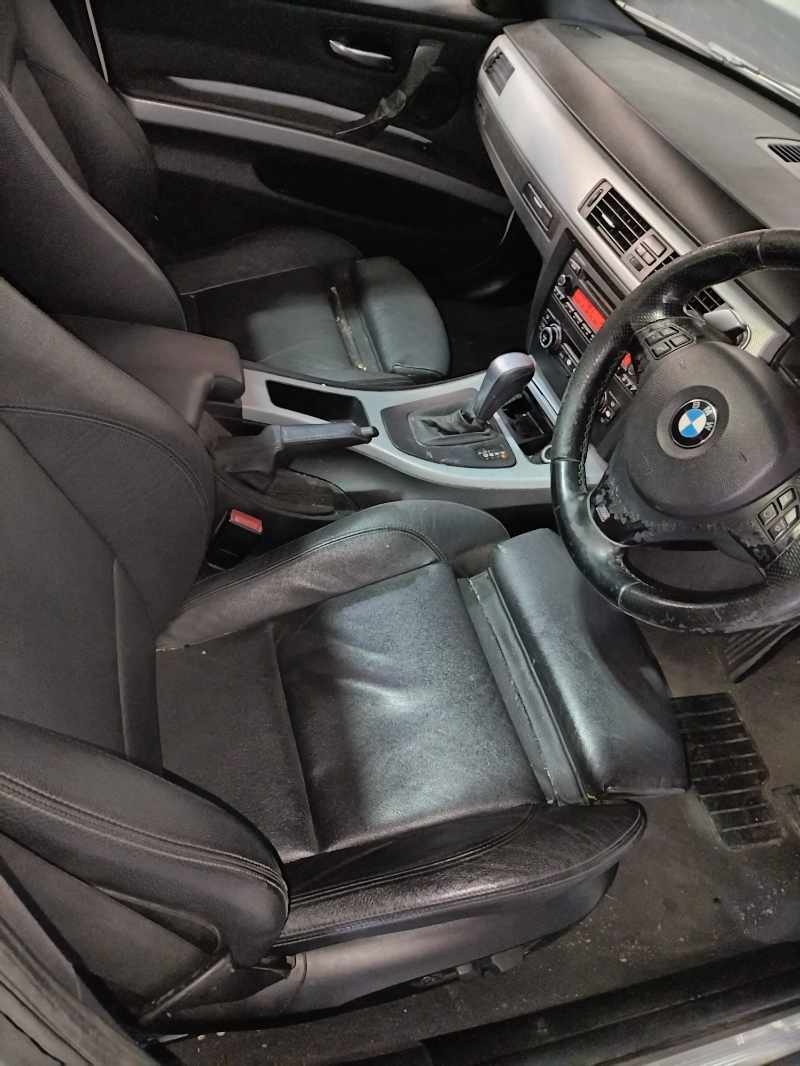 2009 BMW 323i SPORT thumbnail 9
