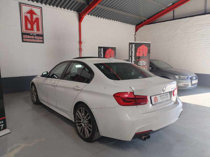 2018 BMW 320i M SPORT thumbnail 6