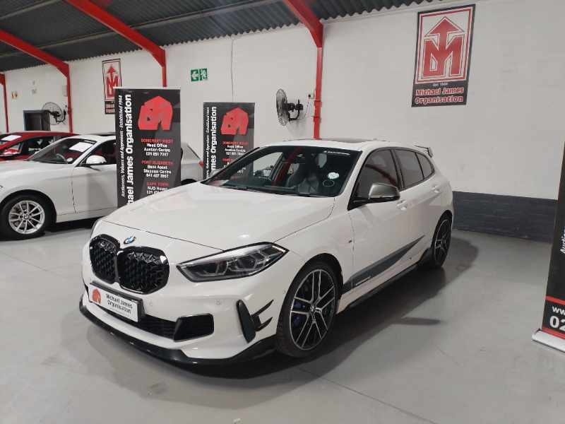2021 BMW M135i xDRIVE thumbnail 2