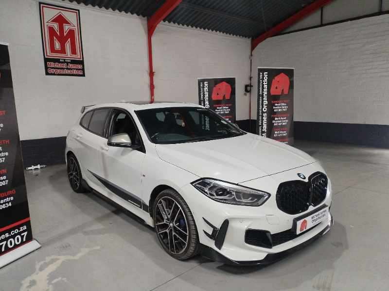 2021 BMW M135i xDRIVE thumbnail 3