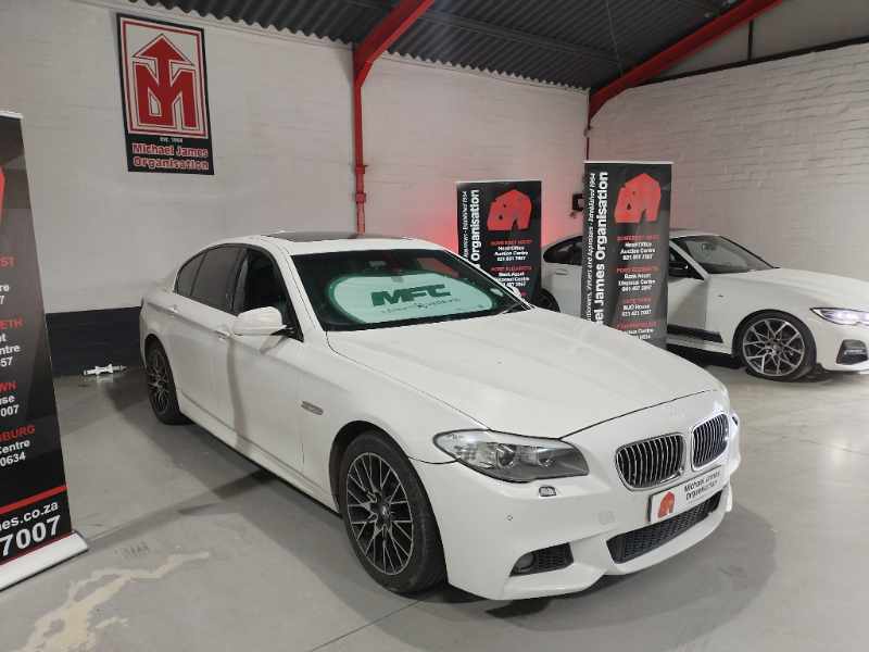 2013 BMW 530d M SPORT thumbnail 3
