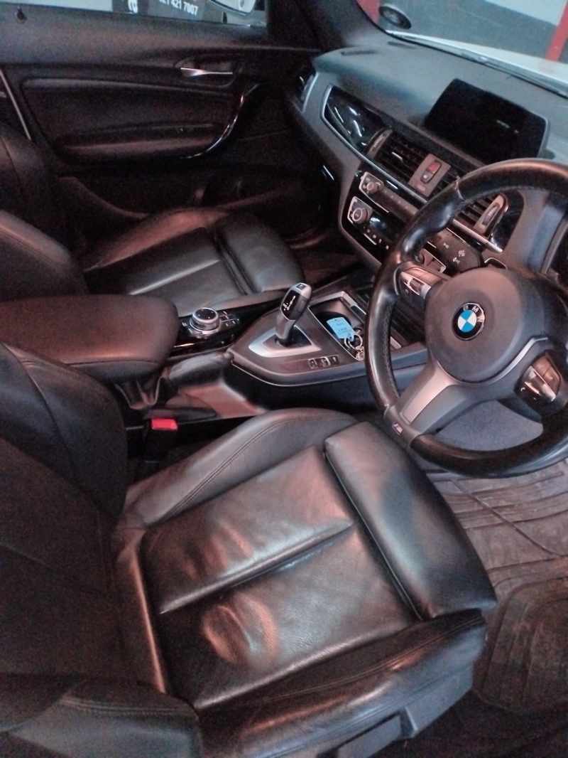 2018 BMW 118i M SPORT thumbnail 9
