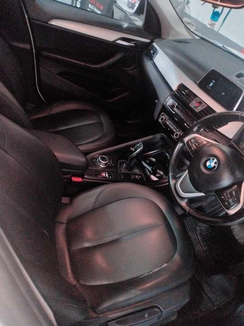 2018 BMW X1 sDRIVE thumbnail 9
