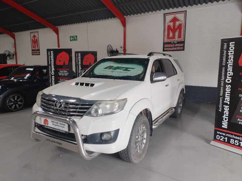 2013 TOYOTA FORTUNER 3.0 D-4D A/T thumbnail 2