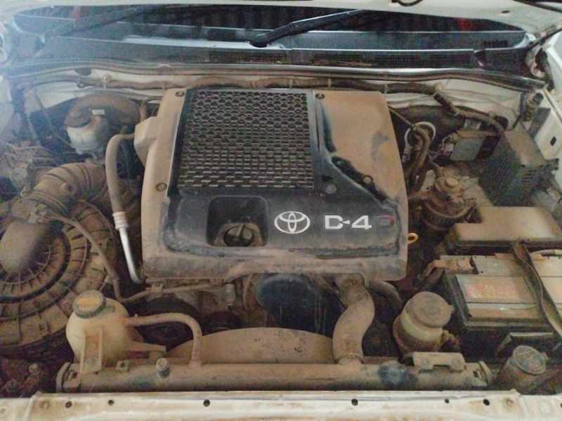 2013 TOYOTA FORTUNER 3.0 D-4D A/T thumbnail 11