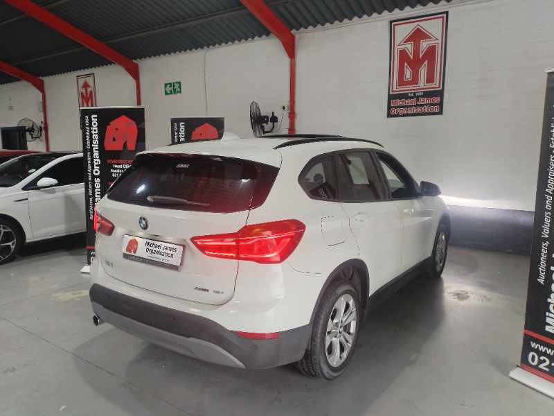 2018 BMW X1 sDRIVE18i A/T thumbnail 5