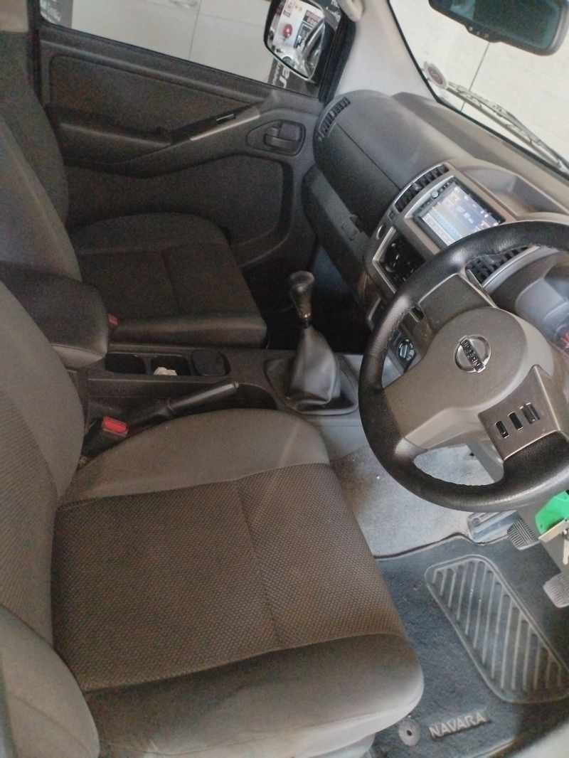 2012 NISSAN NAVARA 2.5 dCi thumbnail 8