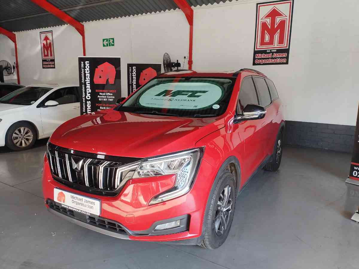 2024 MAHINDRA XUV 700 2.0