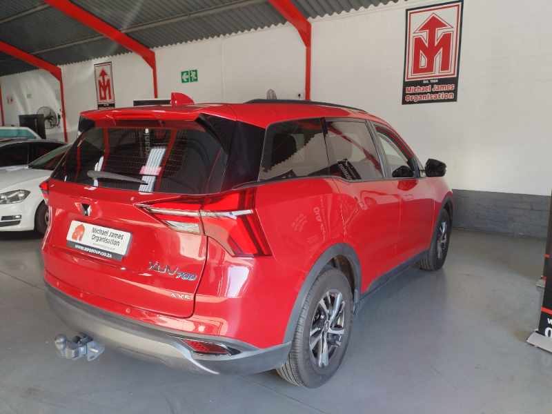 2024 MAHINDRA XUV 700 2.0 thumbnail 5