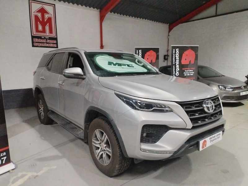2022 TOYOTA FORTUNER 2.4 GD-6 thumbnail 3