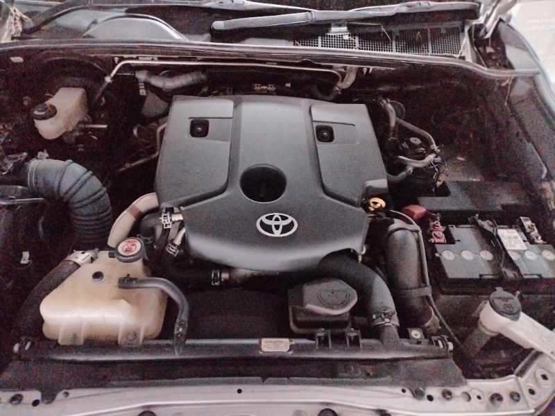 2022 TOYOTA FORTUNER 2.4 GD-6 thumbnail 11