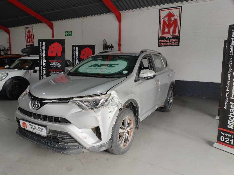 2016 TOYOTA RAV4 2.0 GX thumbnail 2