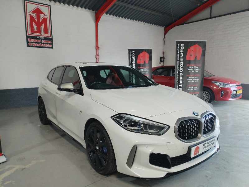 2021 BMW M135i A/T thumbnail 3