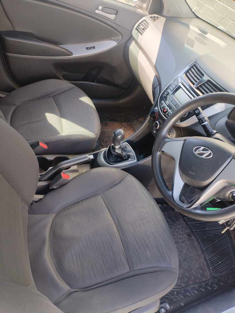 2019 HYUNDAI ACCENT 1.6 thumbnail 9