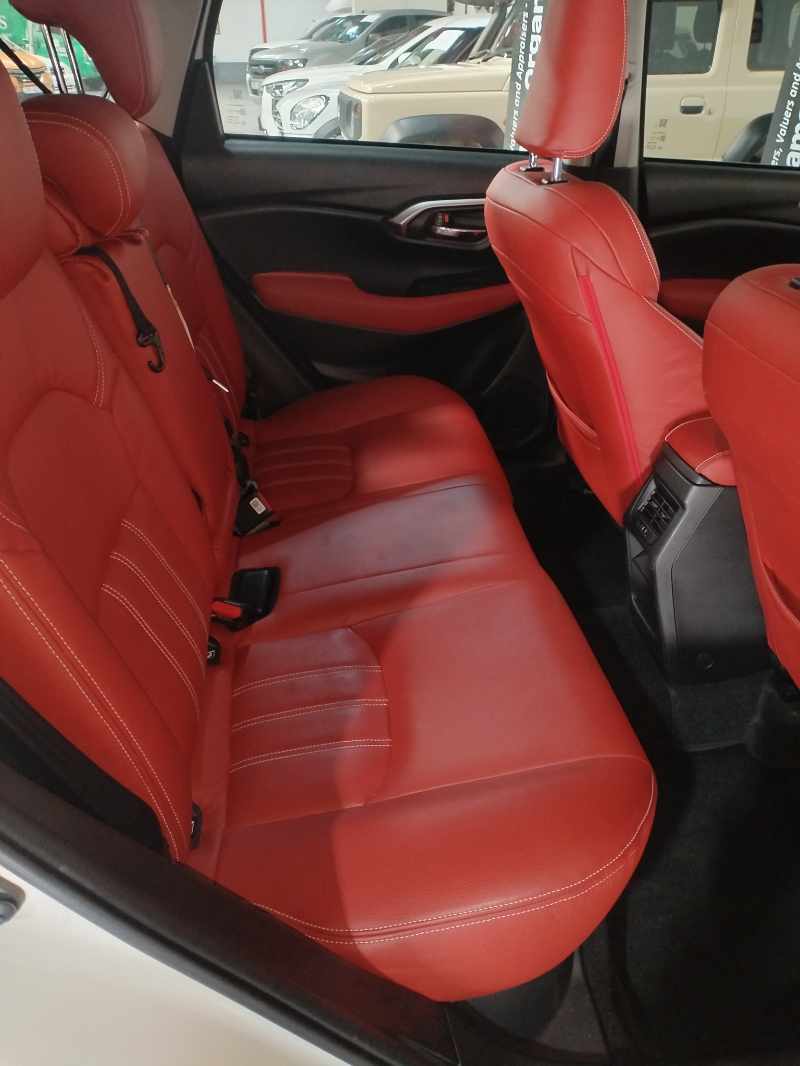 2024 TOYOTA URBAN CRUISER 1.5 A/T thumbnail 8
