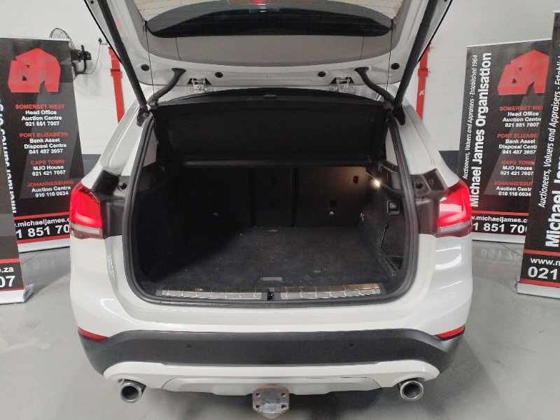 2020 BMW X1 sDRIVE20d A/T thumbnail 7
