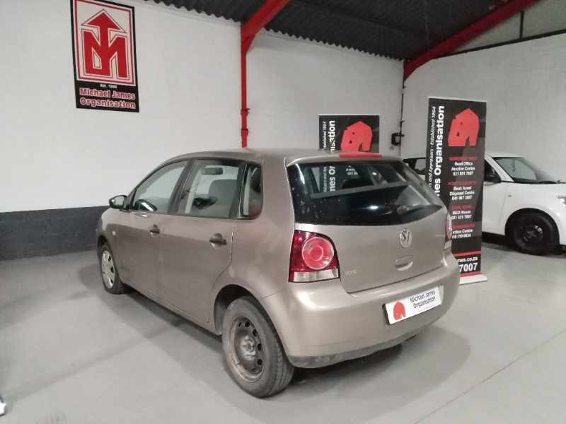 2017 VOLKSWAGEN POLO VIVO GP 1.4 thumbnail 6