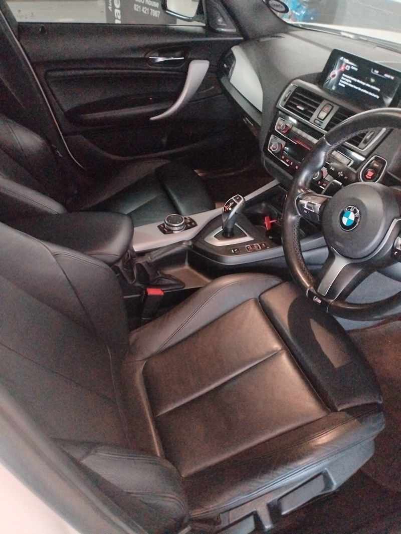 2015 BMW M135i A/T 5DR thumbnail 9