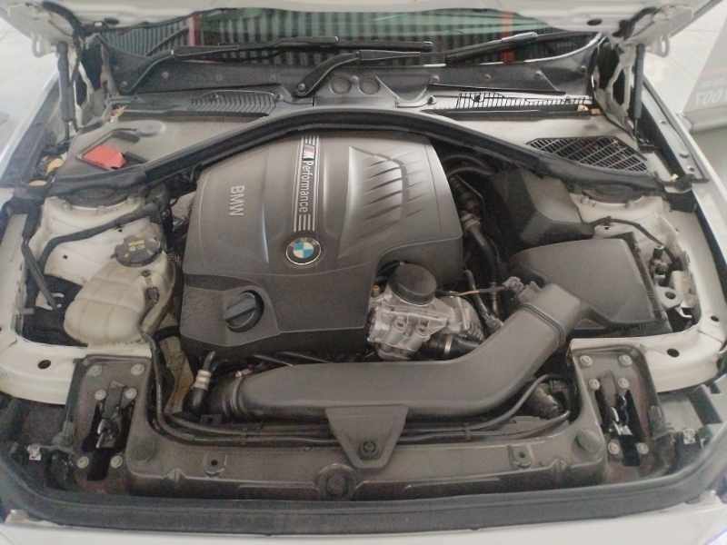 2015 BMW M135i A/T 5DR thumbnail 11