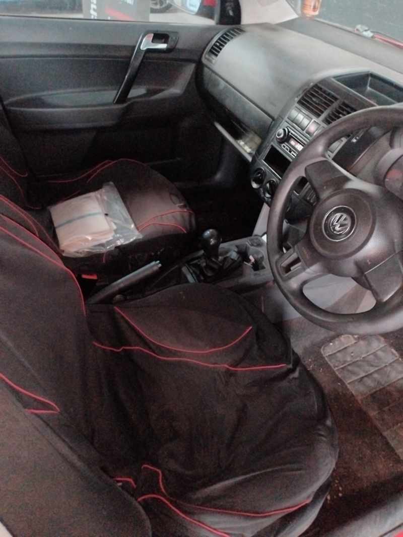 2016 VOLKSWAGEN POLO VIVO 1.4 thumbnail 8