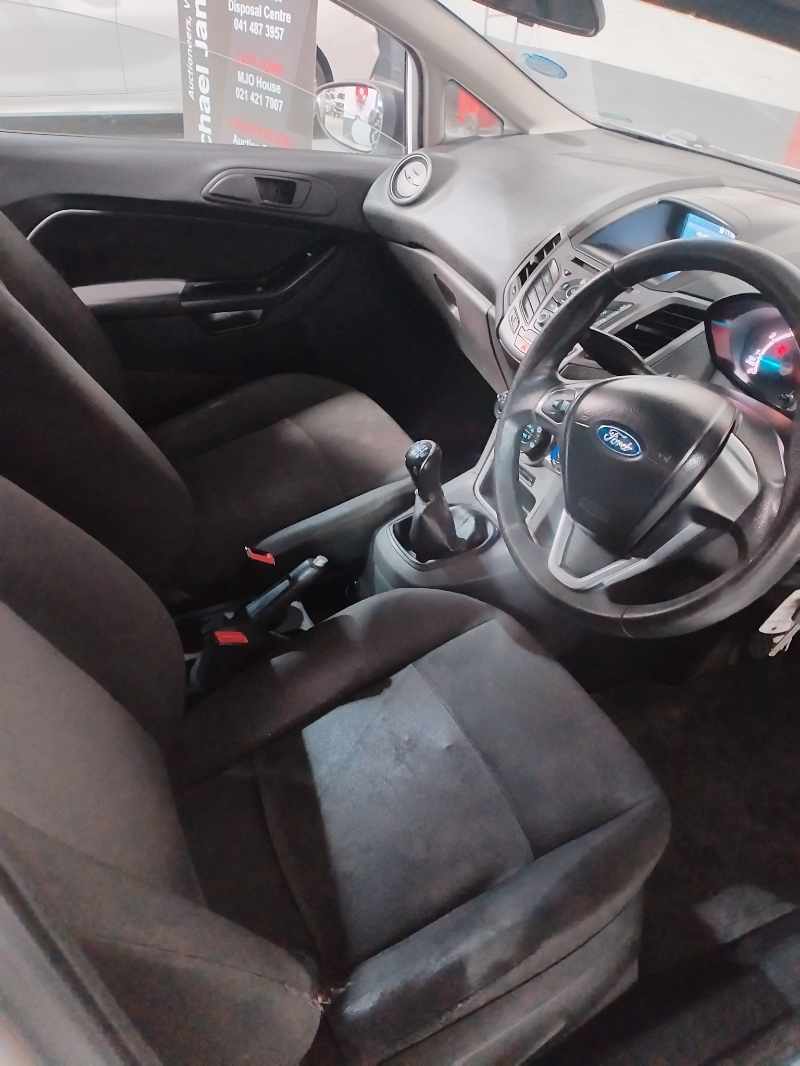 2016 FORD FIESTA 1.4 5DR thumbnail 9